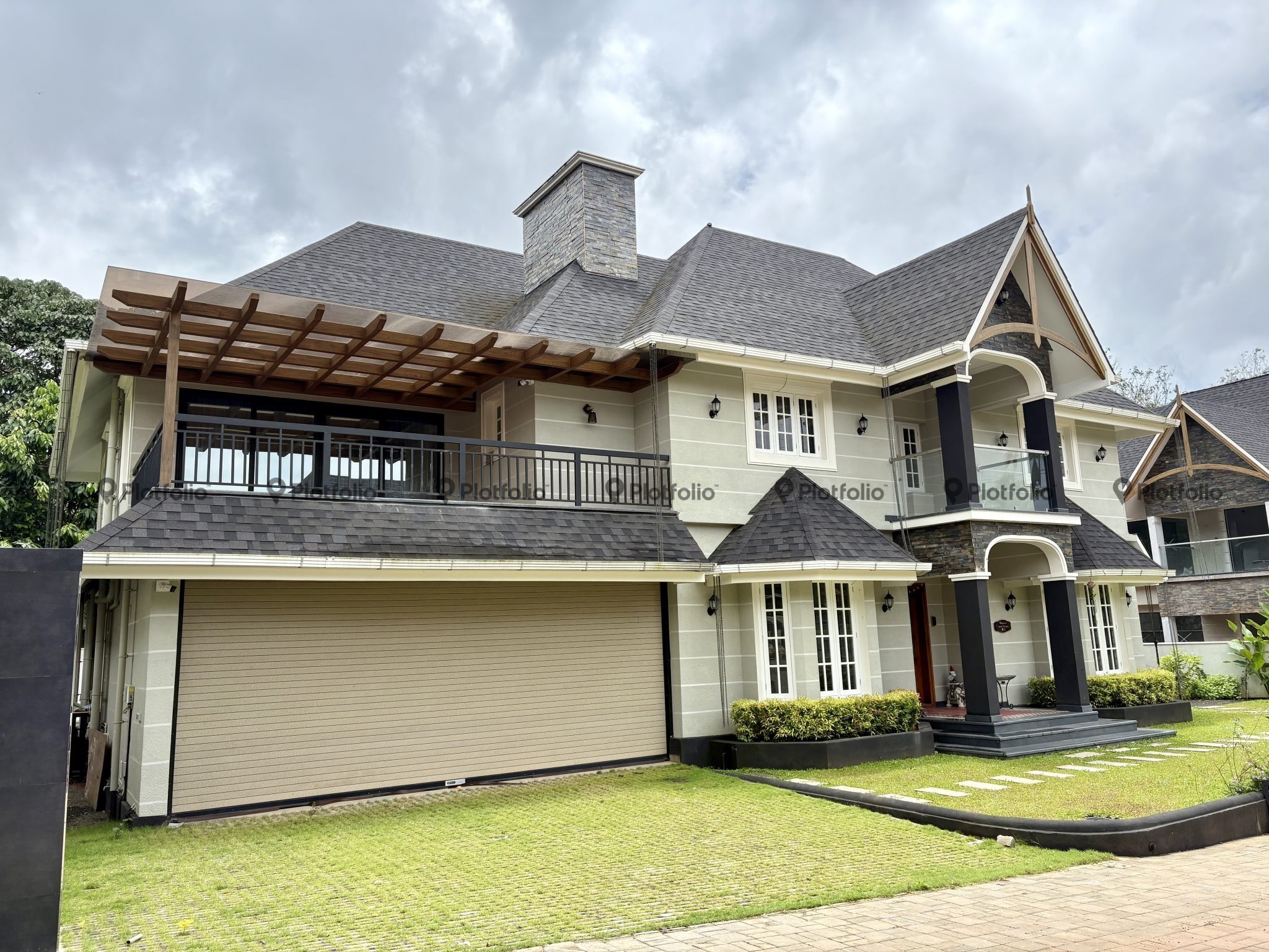 Luxury Villa near Kakkanad Plotfolio