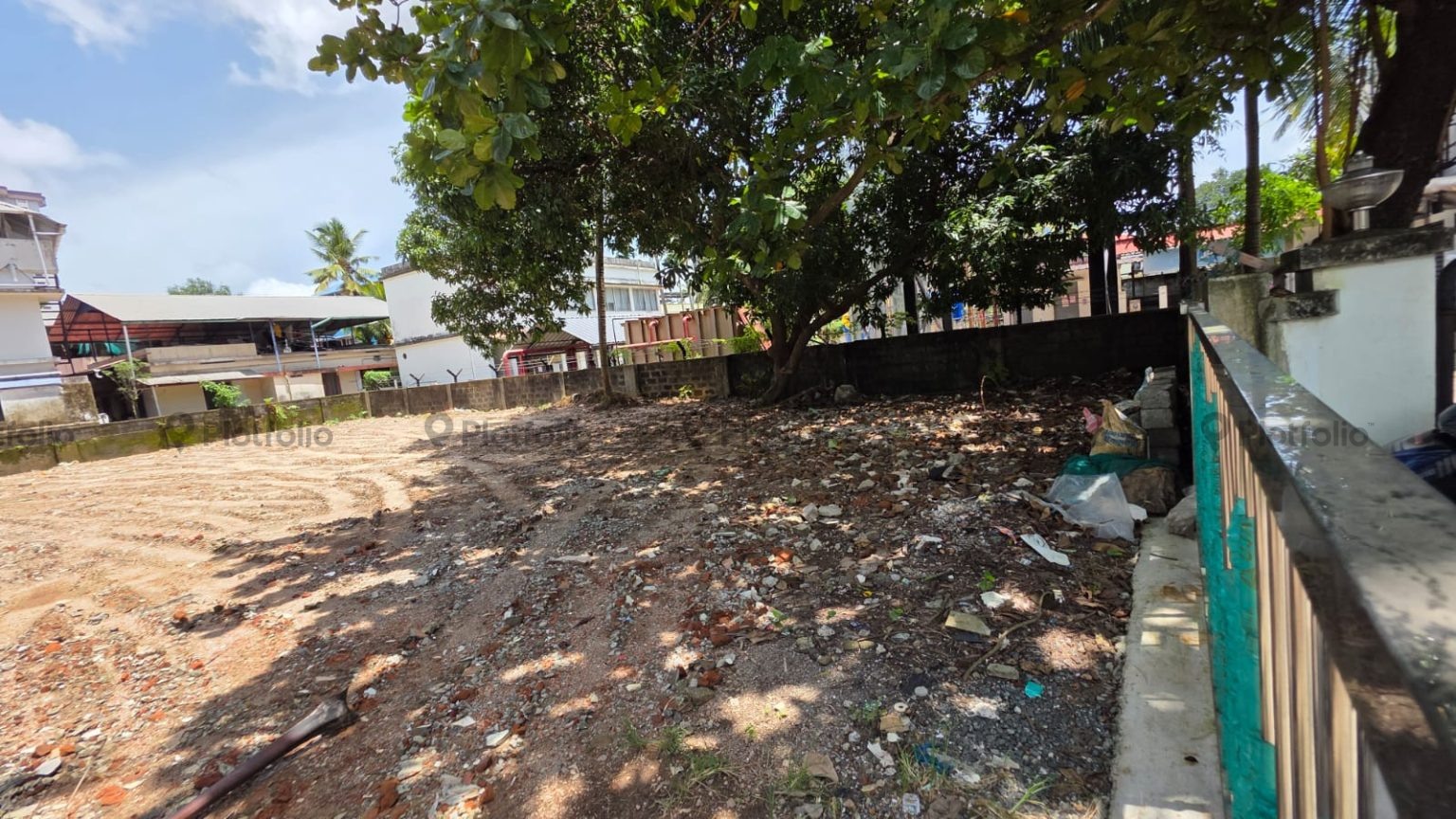 Land for sale near Vennala area